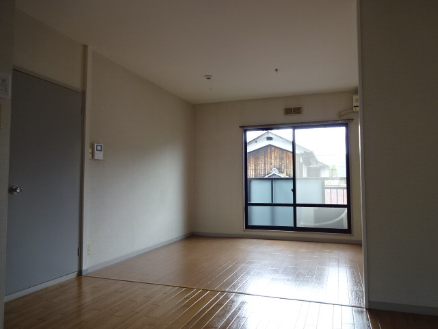 クレモナハイツ田寺の内装