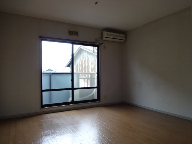 クレモナハイツ田寺の子供部屋