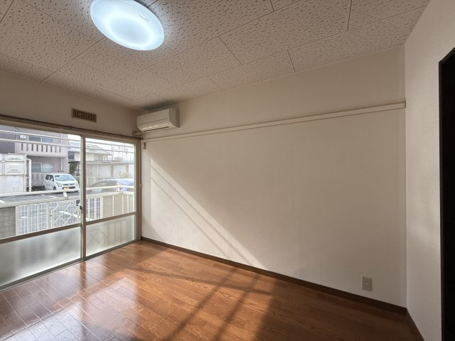 サンライズクイーンの居間・リビング