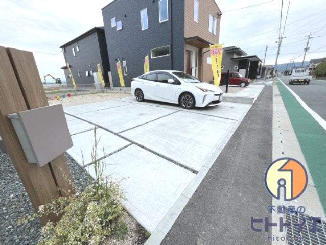 八女市鵜池新築建売の駐車場