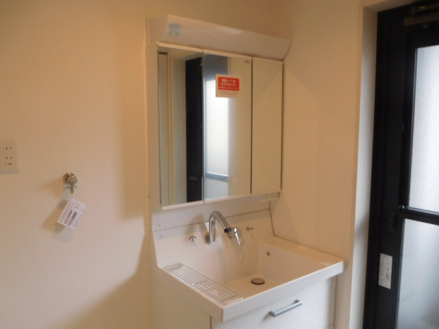 SKビルの洗面所