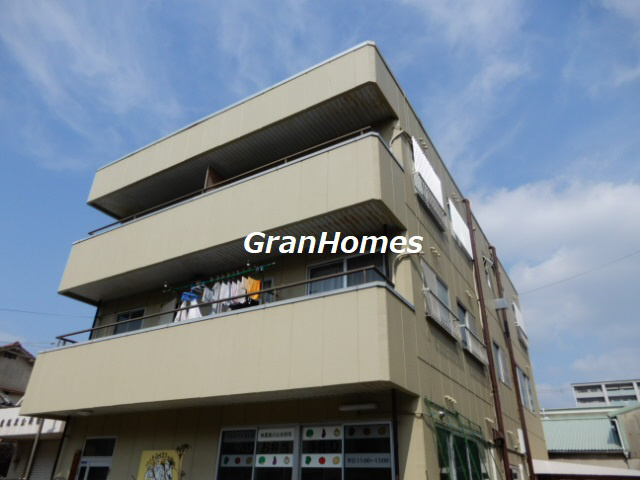 中川ビルの外観