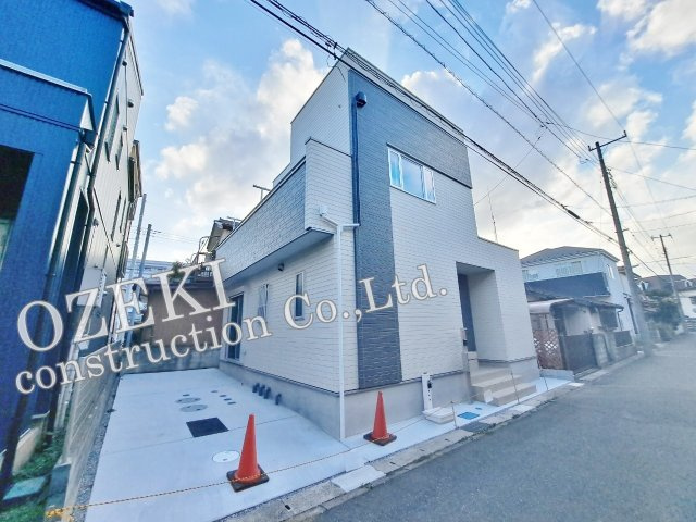 越谷市平方新築戸建て　プラスワンリビングのある家