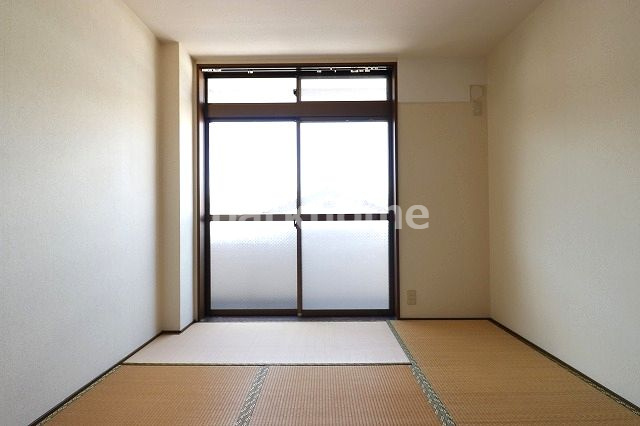 メゾン・ド・ケイの和室|い草の香りが落ち着く素敵な和室です