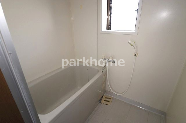 メゾン・ド・ケイの浴室|日々の暮らしに欠かせないお風呂です