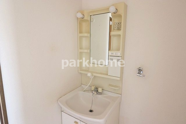 メゾン・ド・ケイの独立洗面台|独立洗面台です