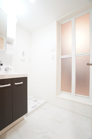 【洗面所】 | R-EIGHT | ※同物件・同タイプの写真です。