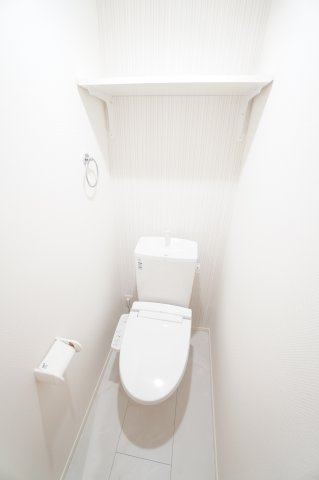 【トイレ】 | R-EIGHT | ※同物件・同タイプの写真です。