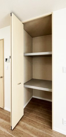 ハイネス国府　B棟の収納