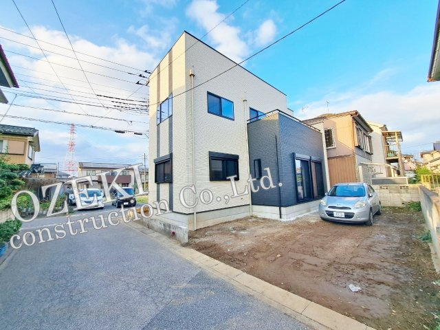 越谷市平方新築戸建て　プラスワンリビングのある家の外観