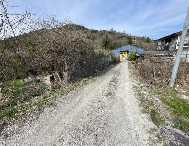 【前面道路含む現地写真】 | 呉市押込6丁目　広々52坪！