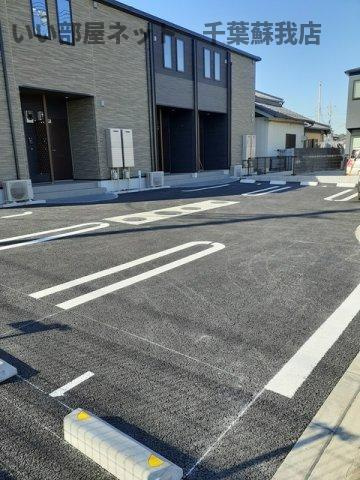 カーサGNKの駐車場|駐車スペースもあります