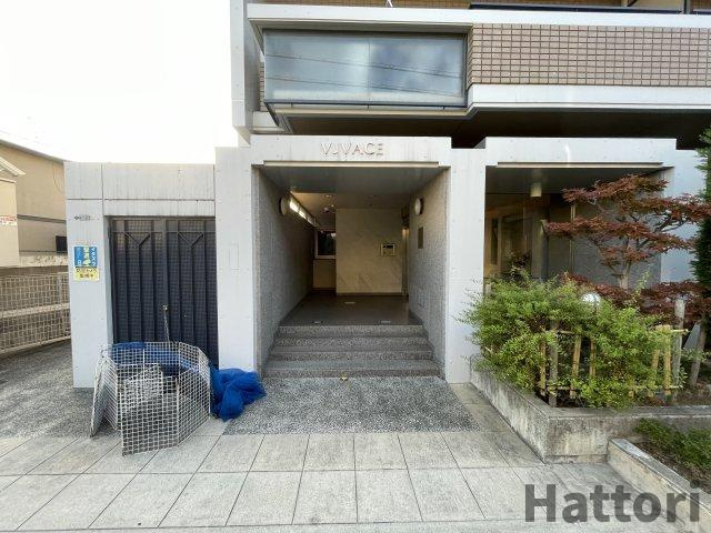 ヴィヴァーチェのエントランス