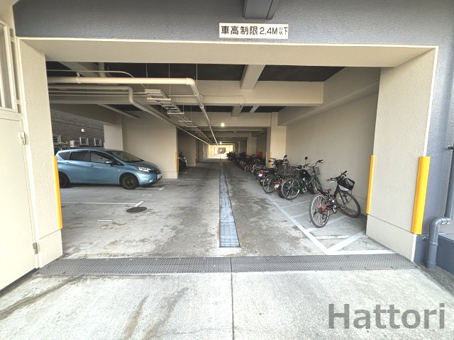 サニープラザの駐車場