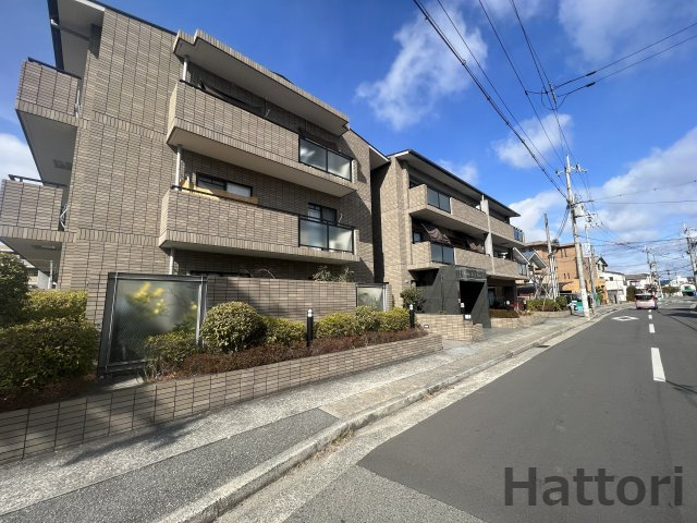 シャン・ド・フルールの外観