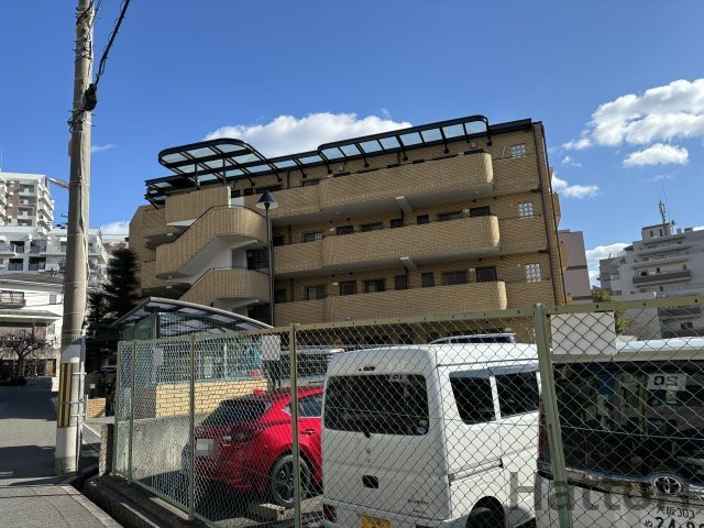 スプリングヒルズの外観