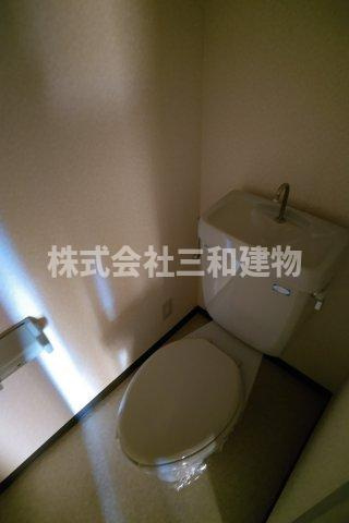 ウエストヒルズ・２１のトイレ|同間取り別室の参考写真です