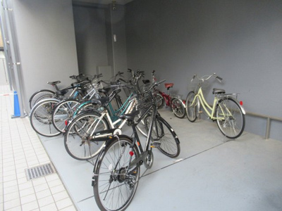 【その他共用部分】 | ル・グラン・アコルネⅠ（河内永和賃貸） | 駐輪場です