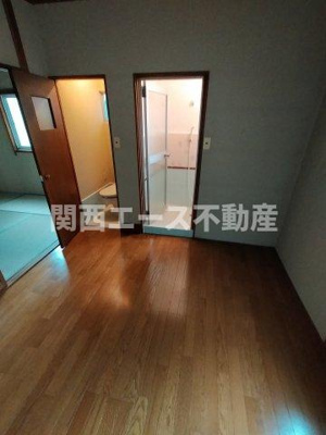  | 山手町貸家