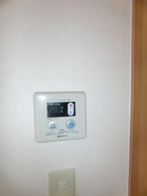 【設備】 | サザンウィンズ横浜 | サザンウィンズ横浜　給湯器