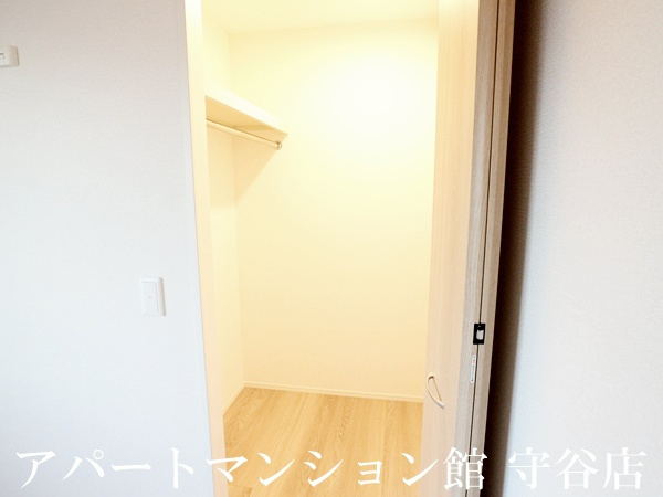 トリシアひがし野の収納