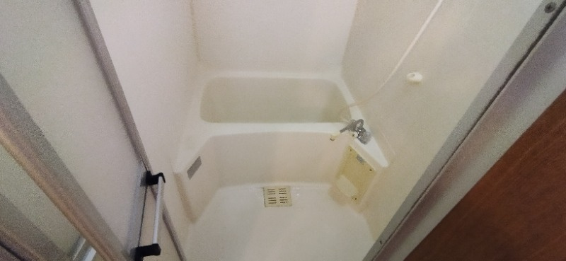 ハイランドコートⅡの浴室