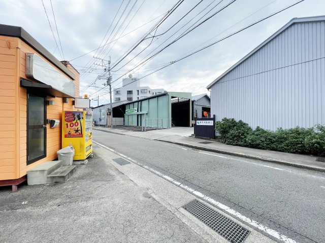 ラベンダーハイツの駐車場