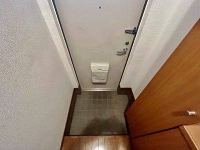 【玄関】 | コモド・アビターレ