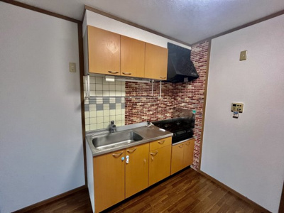 【キッチン】 | コモド・アビターレ