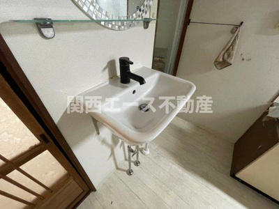 【洗面所】 | 中石切町4丁目貸家