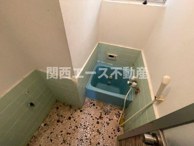  | 中石切町4丁目貸家