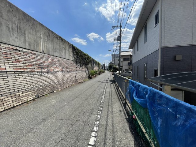 売土地　大東市浜町の前面道路含む現地写真|■駅は近いですが、閑静な場所です♪♪