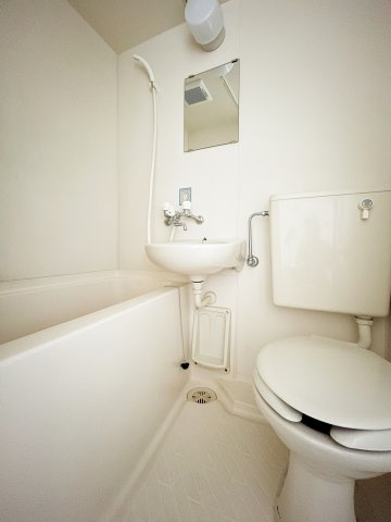 フラワーシャトーの浴室