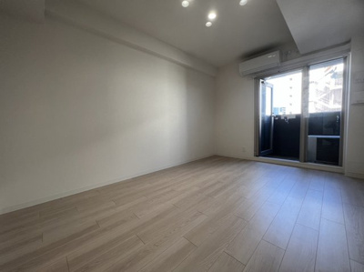 【洋室】 | MELDIA CREST NAMBA SOL TERRACE