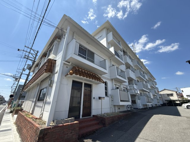 アイマンションの外観