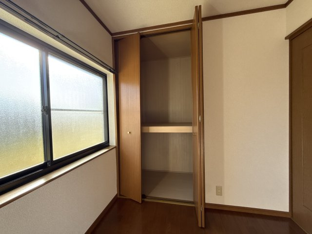 リバーハイツの収納
