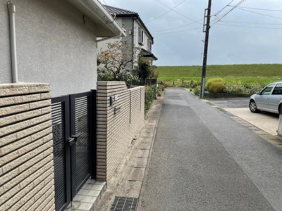 【前面道路含む現地写真】 | 取手市東３丁目　中古戸建　インスペクション済