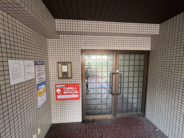 プレアール井堀のエントランス