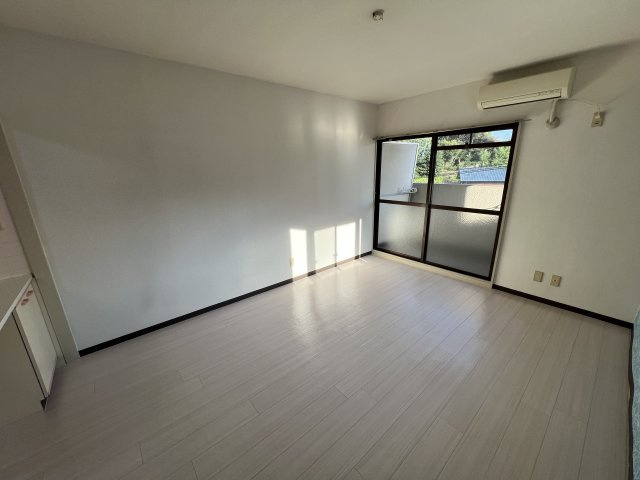 プレアール井堀の洋室