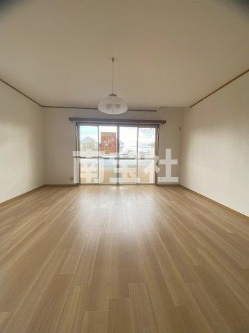 【居間・リビング】