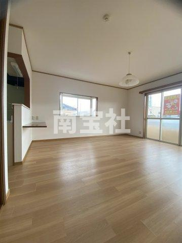 【居間・リビング】