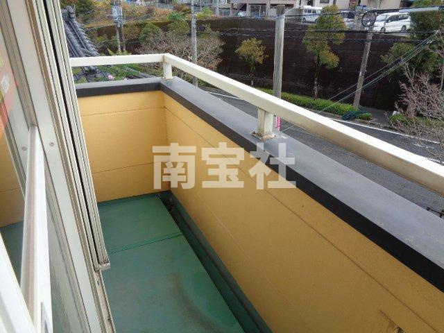 【バルコニー】