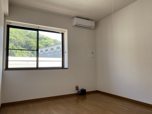 リッチハーベスト南棟の居間・リビング