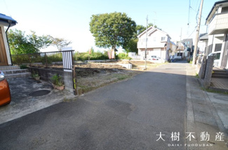【前面道路含む現地写真】 | ※令和5年10月上旬に撮影