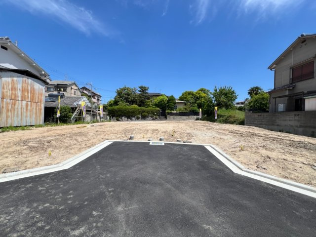 【建築条件付き土地】サン・タウン太秦元町の前面道路含む現地写真|■前面道路も広めですよ♪♪