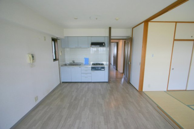 【居間・リビング】 | ローレルウィングス蛍池