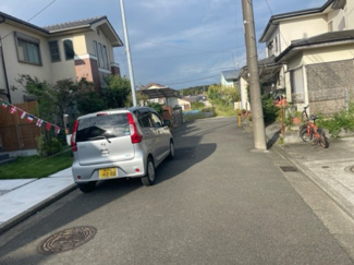 【前面道路含む現地写真】 | 前面道路