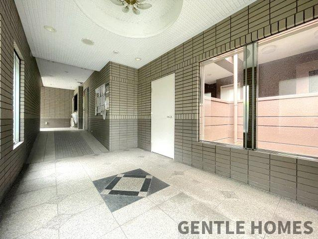 アプローズ空港前のエントランス