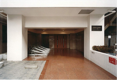 【エントランス】 | グランドタワー三宮