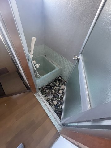 網干区興浜メゾネットの浴室